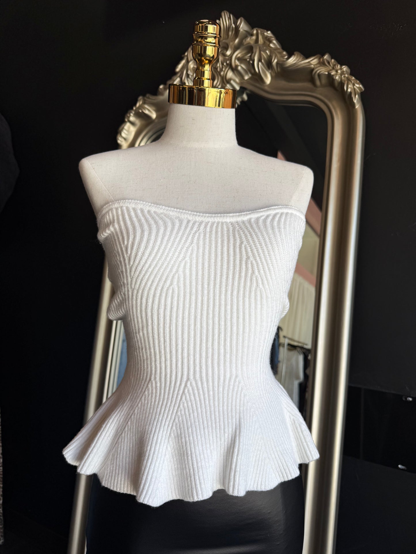 Karely Top
